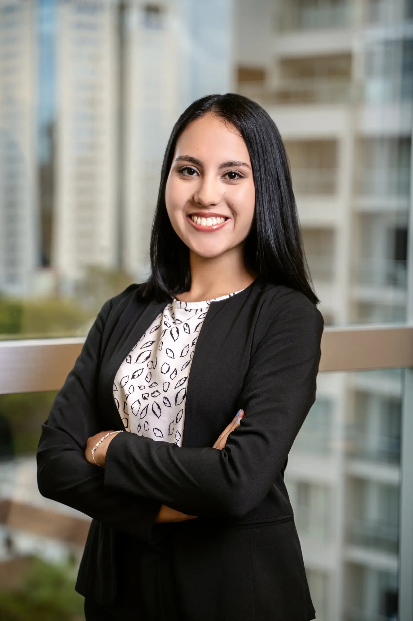 Mayn Legal + Corporativo